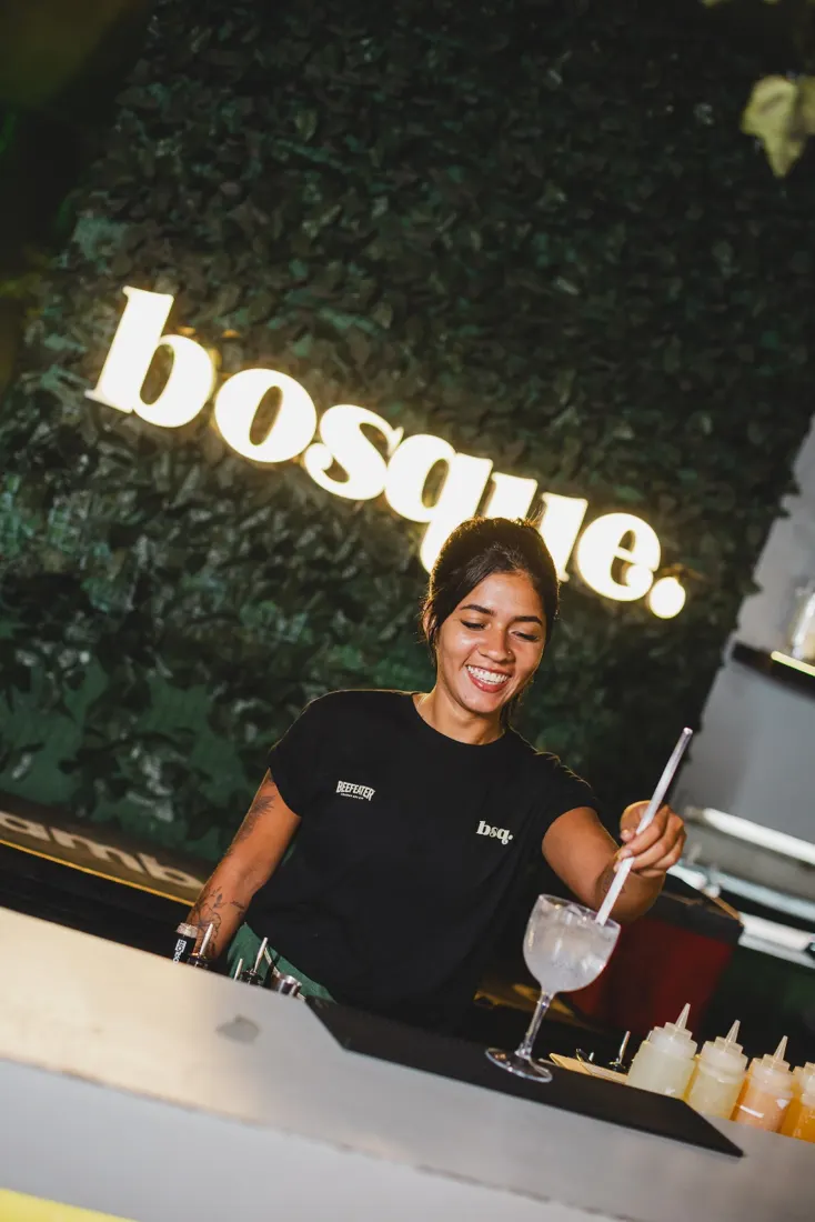 Equipe do Bosque no bar